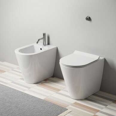 Pristatomas WC KUBE X 55x36 Swirlflush® Extraglaze® su Soft close dangčiu, GSI